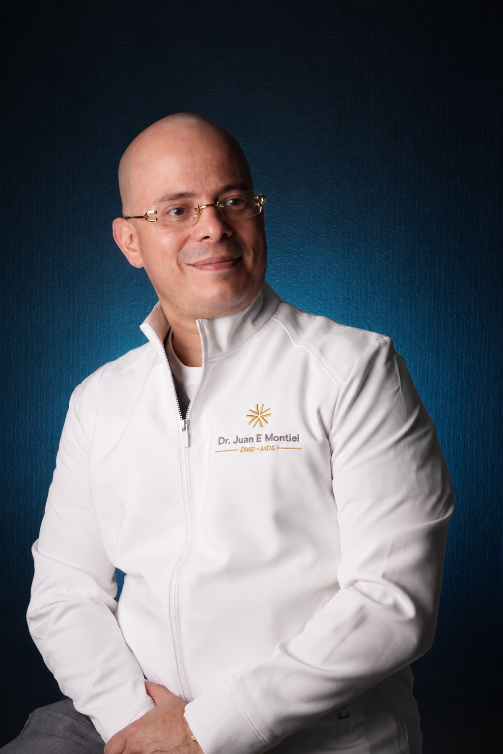 Dr. Juan E. Montiel